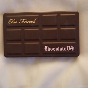 Too face chocolate chip palette